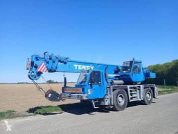 Camion grue PPM 45 tonnes