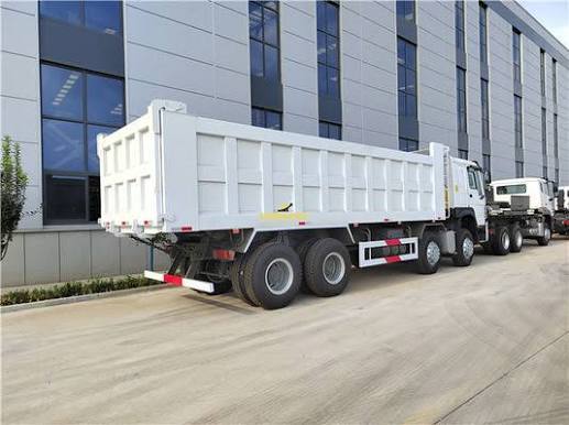 Camion benne 45 tonnes