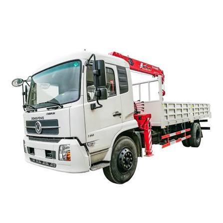 Camion grue 6 tonnes