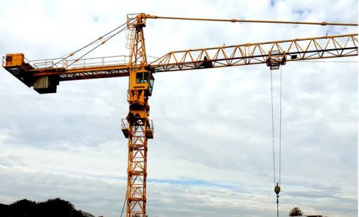 Grue à tour
